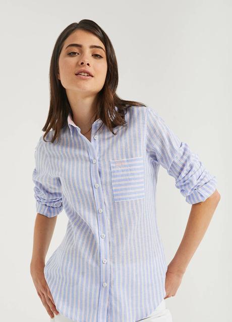 Camisa de rayas verticales con estructura clásica de Polo Club, 54,99 euros.