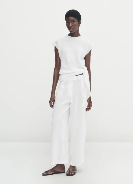 Total look blanco viral de Massimo Dutti