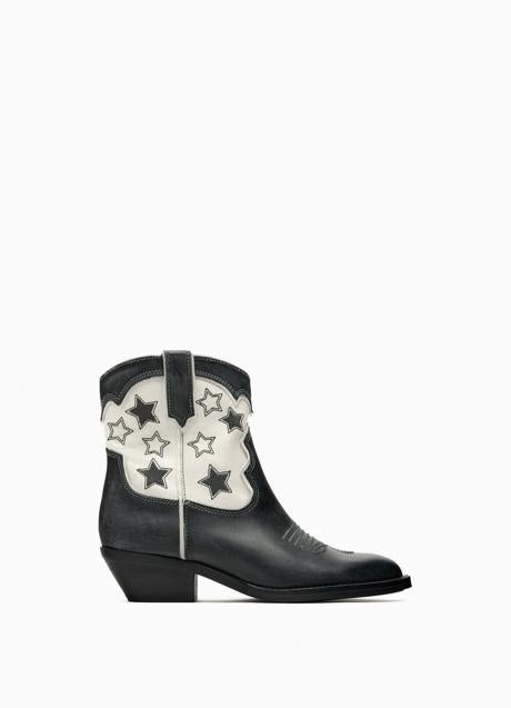 Botines cowboy de Zara (79,99 euros)