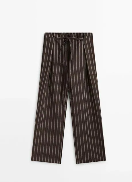 Seis pantalones de vestir de Mango, Massimo Dutti y Zara con los