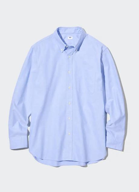 Camisa azul de Uniqlo, 29,90 euros.