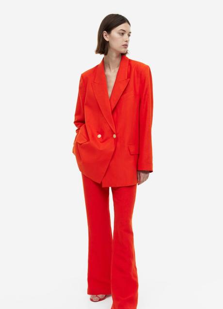 Traje rojo con americana y pantalón