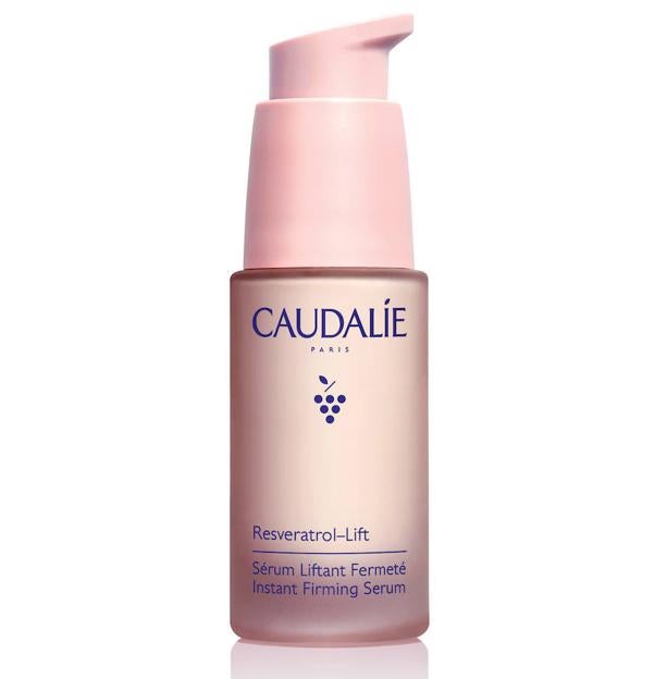 Sérum antiarrugas de la línea Resveratrol-Lift de Caudalie.