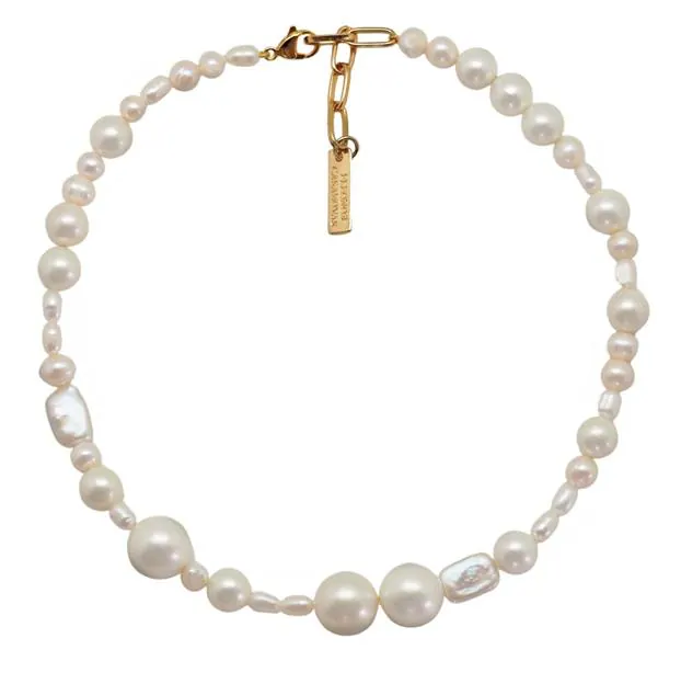 Estos son los collares de perlas que debes tener (y tomarles fotos para  Instagram)