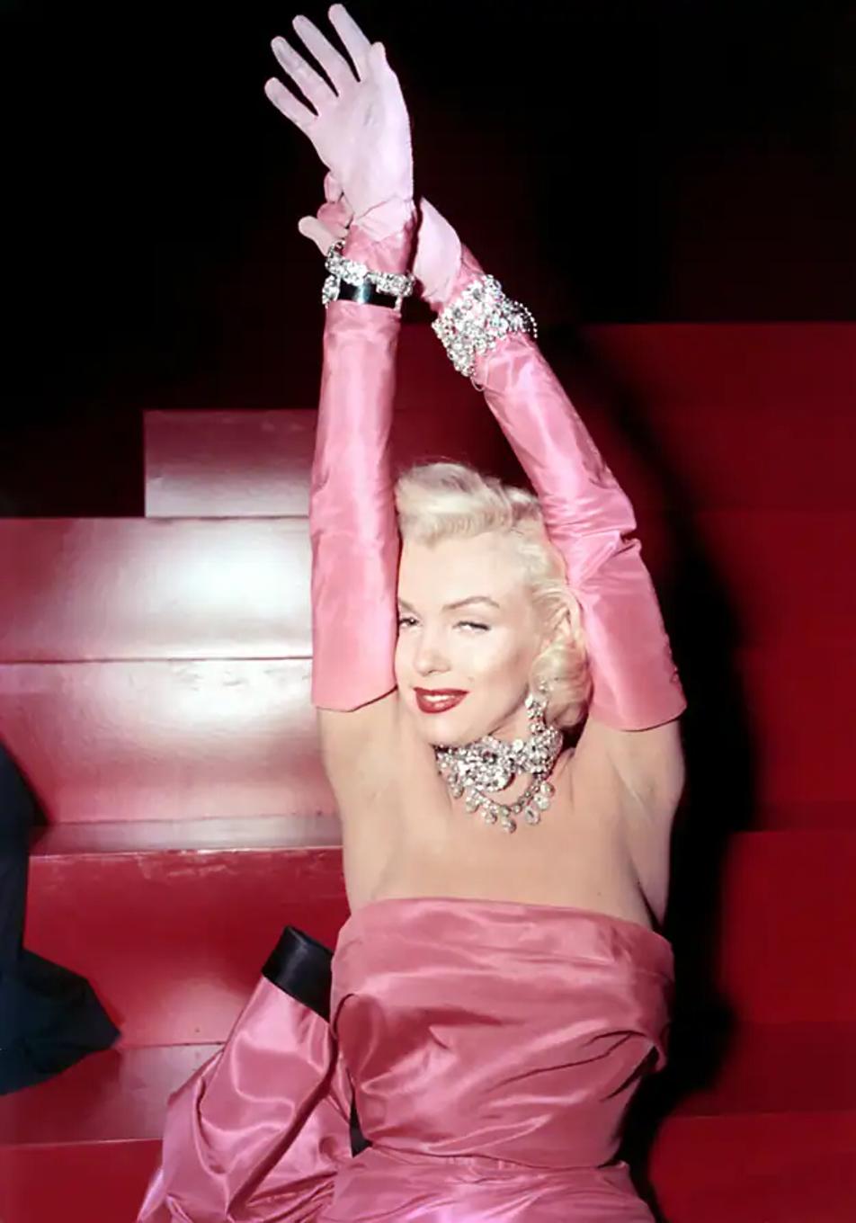 Las joyas más impresionantes del cine: del collar de Titanic a los diamantes de Marilyn Monroe