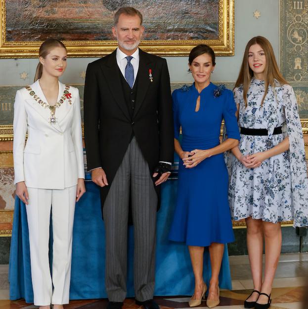 Felipe y Letizia, con sus hijas el día de la jura de la Constitución de la princesa de Asturias.y