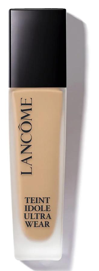 Teint Idole Ultra Wear Care & Glow Serum Concealer de Lancôme.