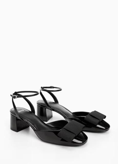 Zapatos de charol de Mango (49,99 euros)