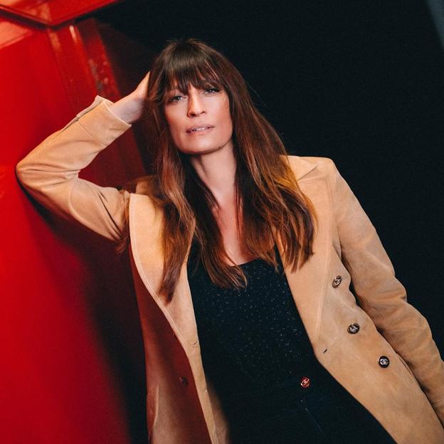 Caroline de Maigret con su flequillo a lo Birkin