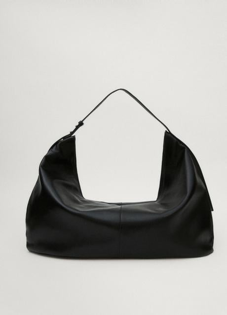 Bolso negro de Massimo Dutti (199 euros)