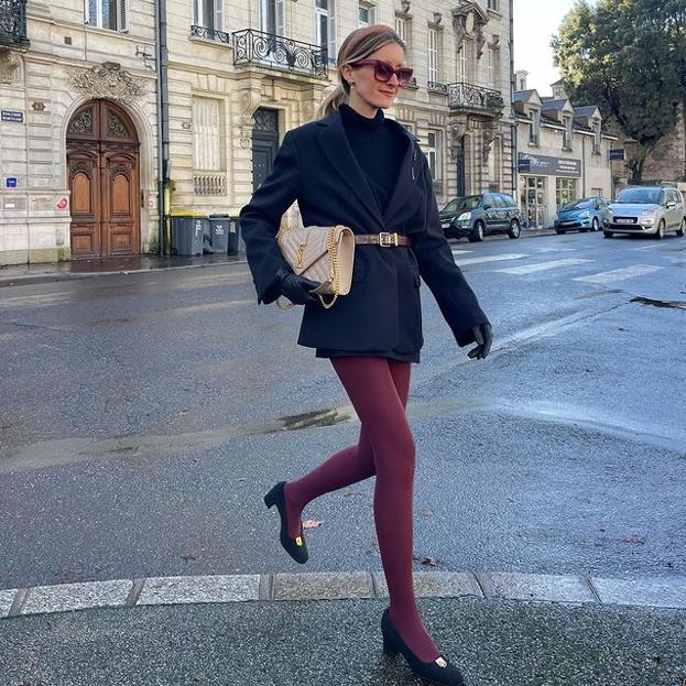 La francesa con el estilo parisino más bonito de Instagram: 10 looks para vestir bien en cualquier momento