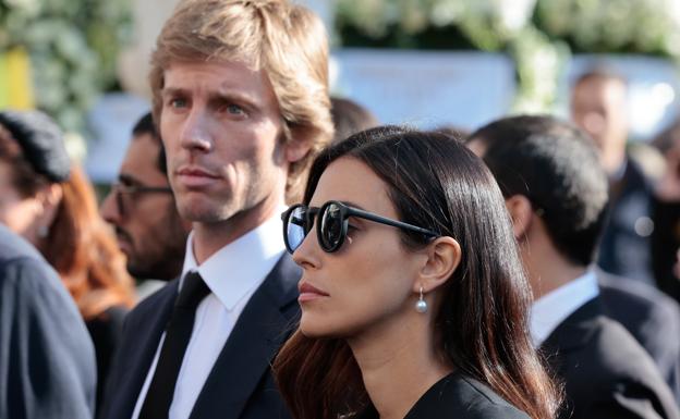 Christian de Hannover junto a su esposa, Sassa de Osma en el funeral de Constantino de Grecia. / 