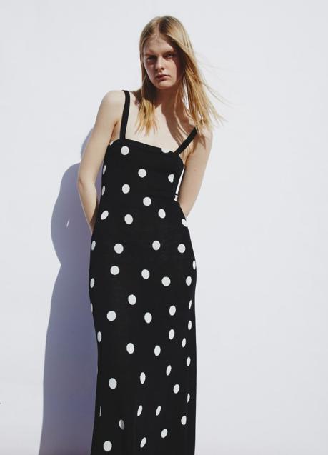 Vestido estampado de Sfera (39,99 euros)