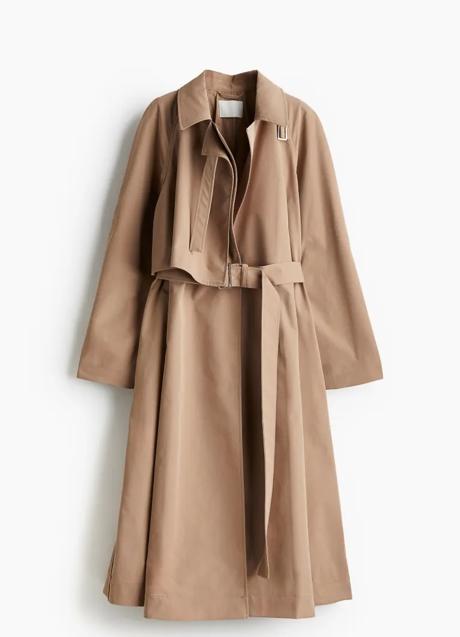 Gabardina cruzada de H&M (69,99 euros)