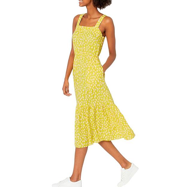 Vestido con estampado de flores en amarillo de Amazon Essentials.