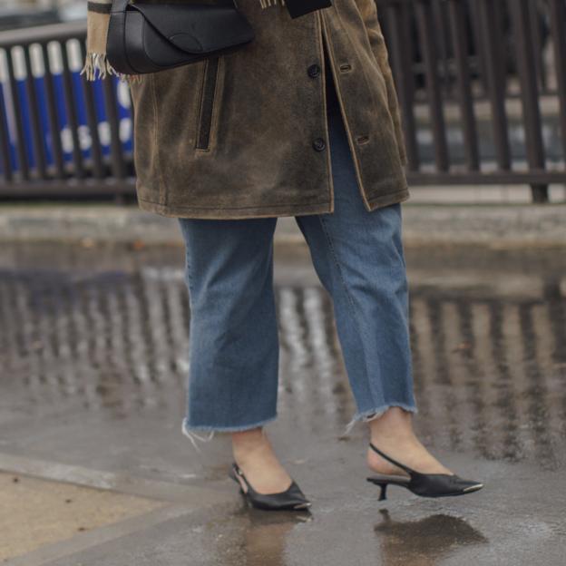 Por qué los vaqueros flare crop son los mejores pantalones para la primavera