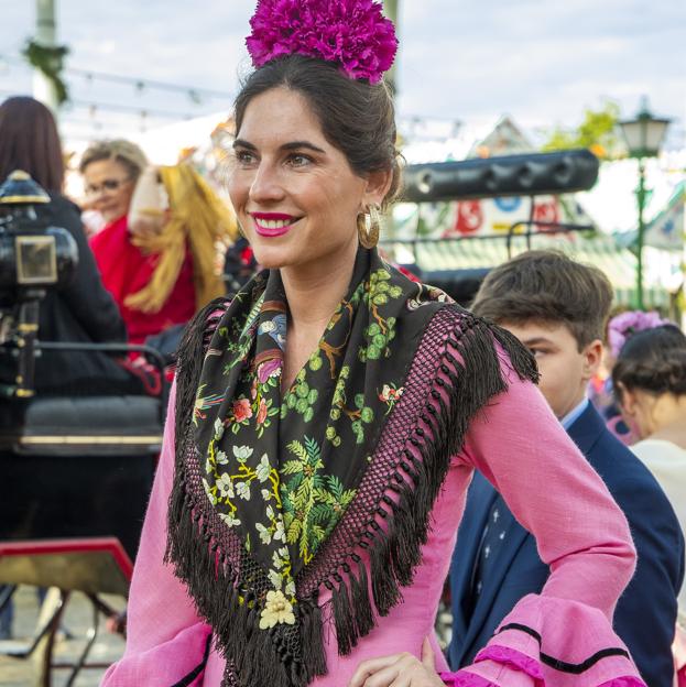 Lourdes Montes en la Feria de Abril.