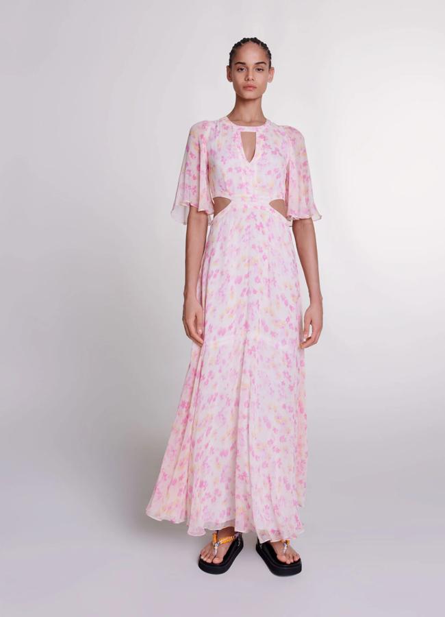 Vestido con estampado floral de Maje (375 euros).