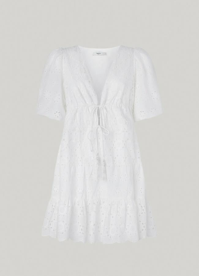 Vestidos troquelado blanco de Pepe Jeans, 110 euros.