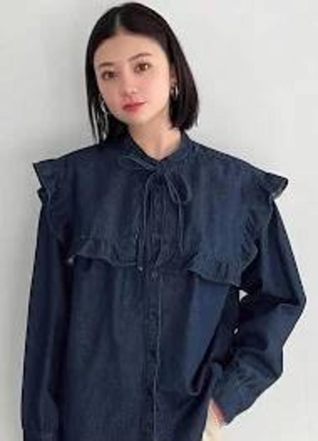 Blusa denim con lazo y cuello babero