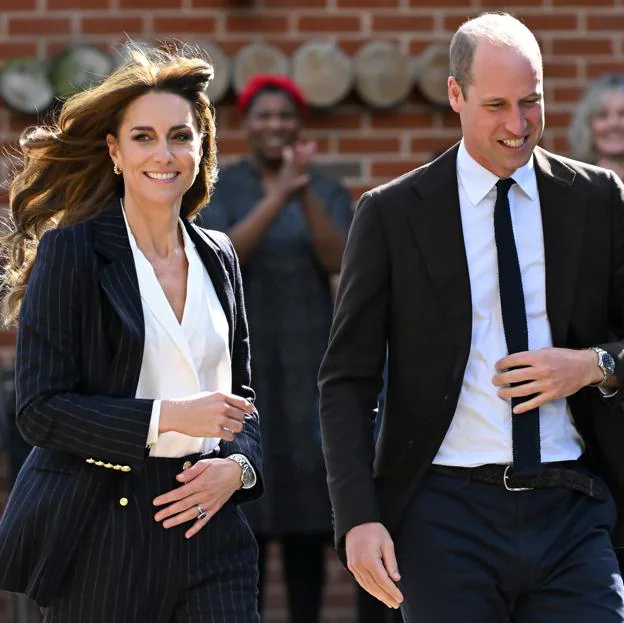 Kate Middleton y el príncipe Guillermo, la imagen de la pareja perfecta. 