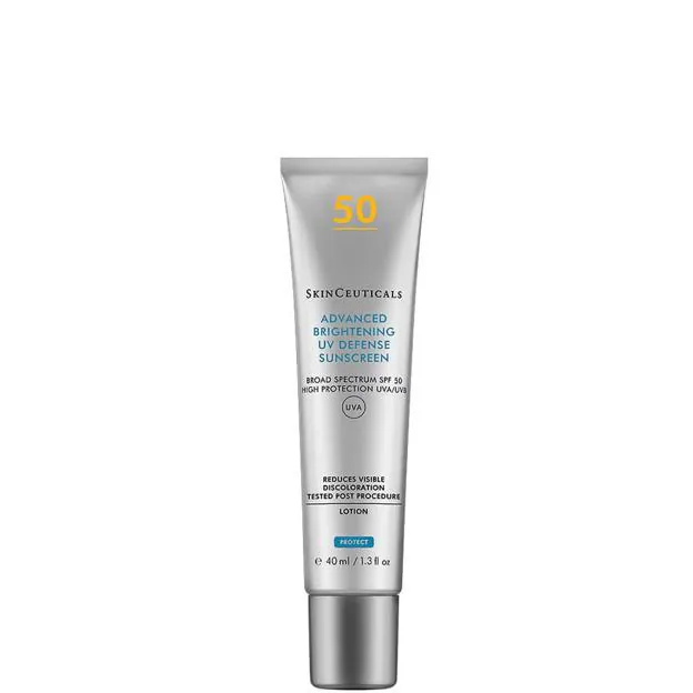 Advanced Brightening UV Defense SPF50 Sunscreen de SkinCeuticals. Precio: 58,45 euros