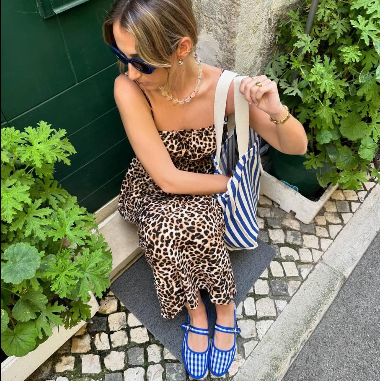 Influencer con zapatos para primvara-verano de Stradivarius/@GUIOMAR.OLIVEIRASANTOS