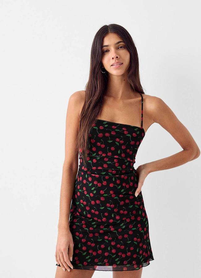 Vestido corto con estampado de cerezas