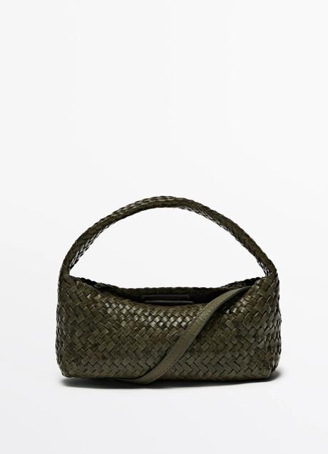 Bolso trenzado de Massimo Dutti (129 euros)