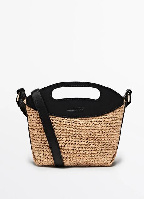 Bolso de rafia de Massimo Dutti (79,95 euros)