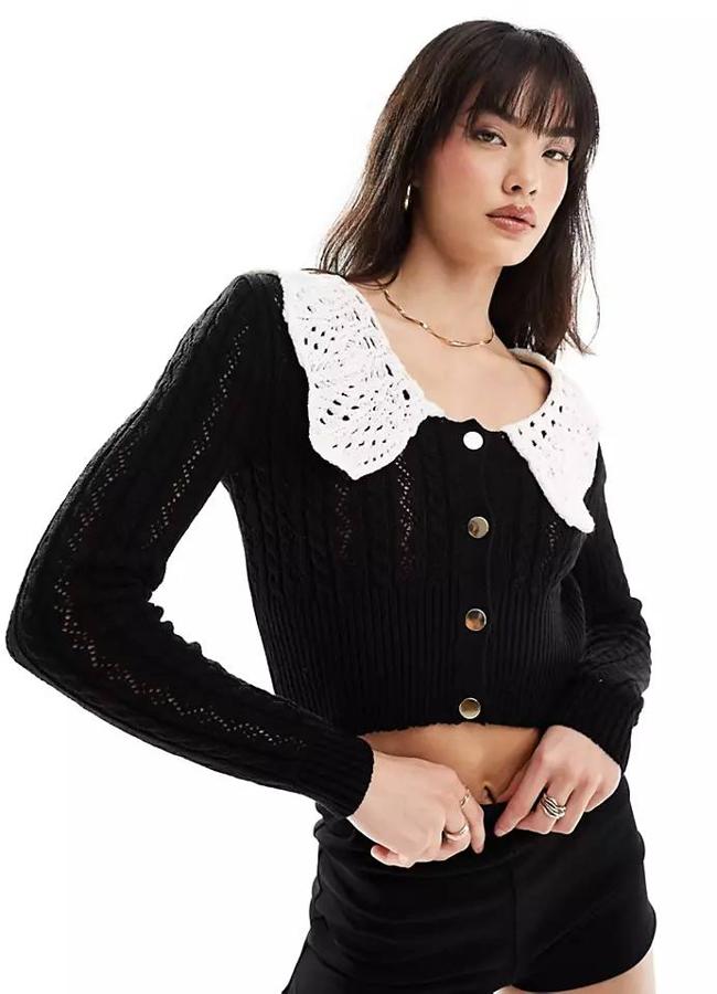 Cárdigan de crochet con cuello a contraste en blanco y negro