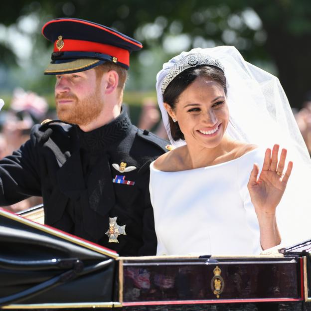 Así fue la boda de Harry y Meghan Markle hace seis años: dos vestidos de novia, un obispo viral y aquel asiento vacío