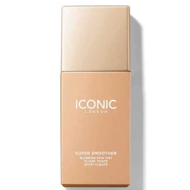 Super Smoother Blurring Skin Tint de Iconic London. Precio: 31,45 euros