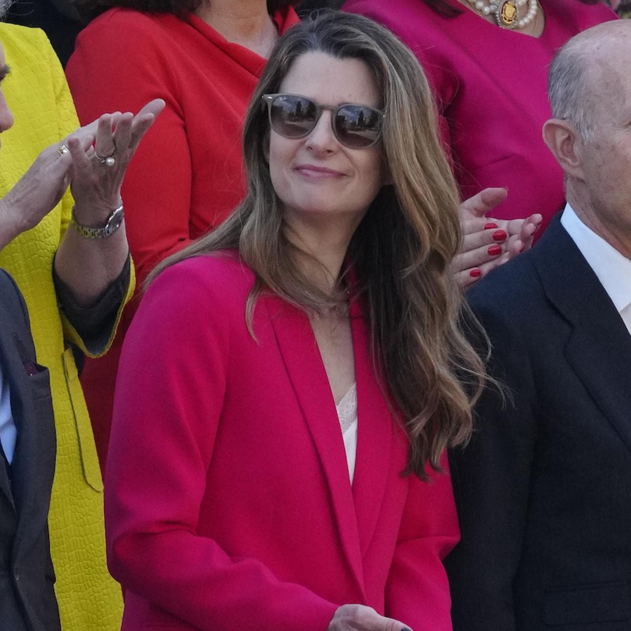 María Dolores Ocaña, secretaria de Letizia, le copia el look a la reina en  el Día de las Fuerzas Armadas | Mujer Hoy