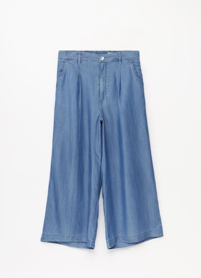 Culotte denim claro de Lefties.