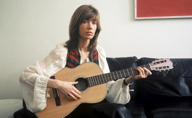 Françoise Hardy, icono emblemático de la música en Francia. 