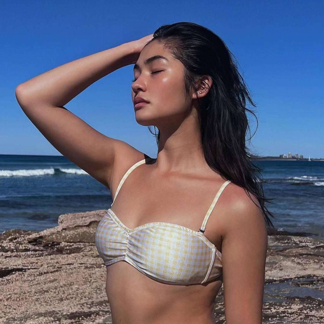 Influencer con piel luminosa/@KRISTENASEEDWELL