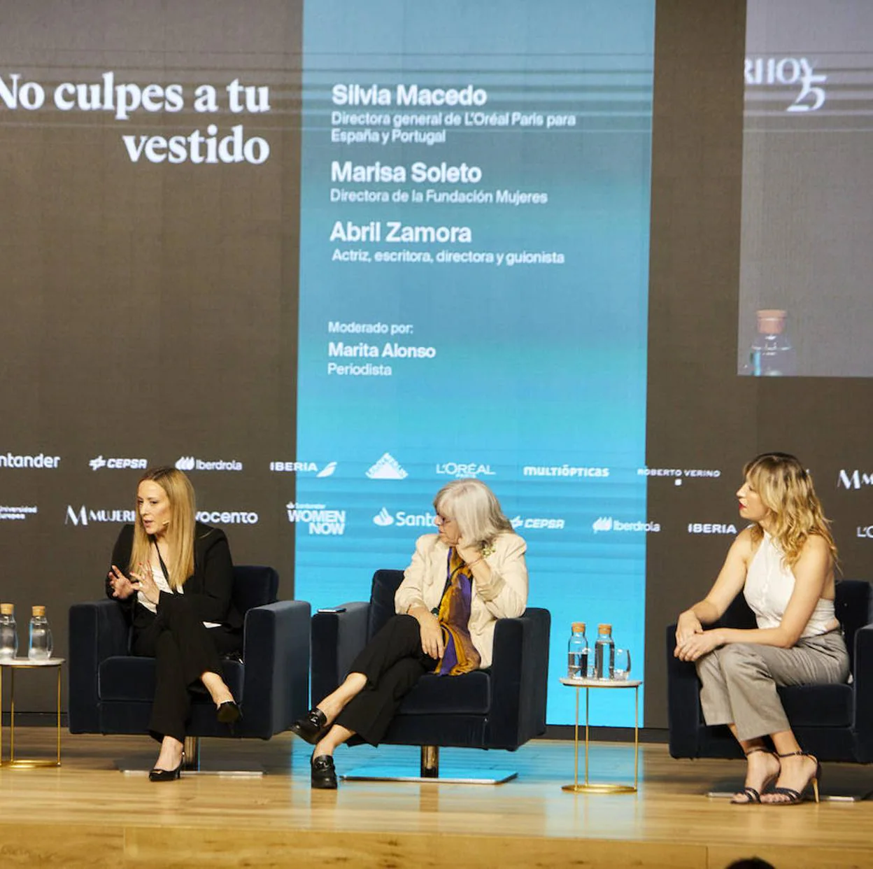 Silvia Macedo Charla Sobre Acoso Callejero Con Abril Zamora Y Marisa Soleto En El Congreso 0957