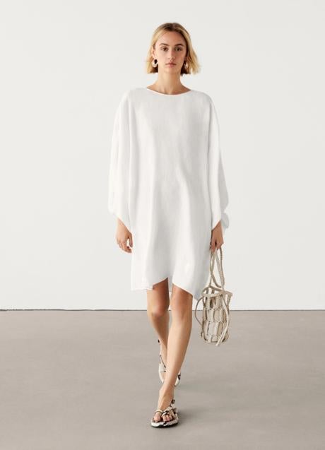 Vestido blanco de Massimo Dutti (89,99 euros)