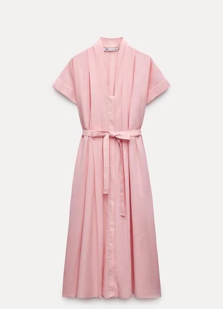 Vestido rosa de Zara (45,95 euros)