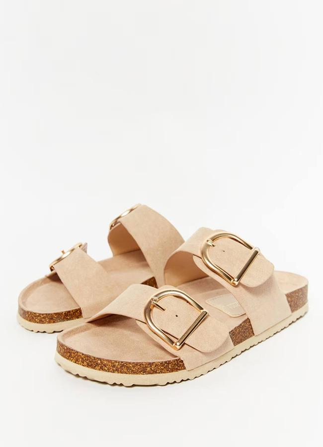 Sandalias con hebillas en beige