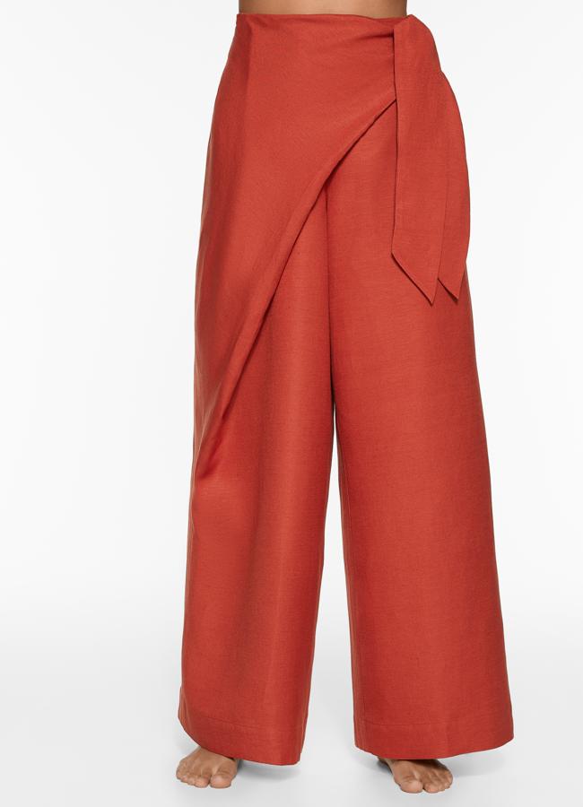 Pantalón largo cruzado con lino de Oysho (29,99€)