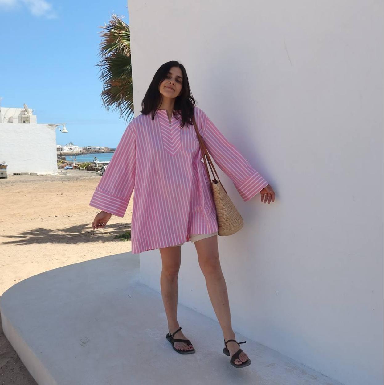 Influencer con vestido túnica corto/@MARIAGDEJAIME