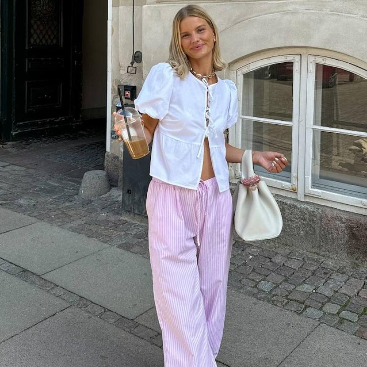 Influencer con pantalones tendencia de verano/@AMANDA_SAND