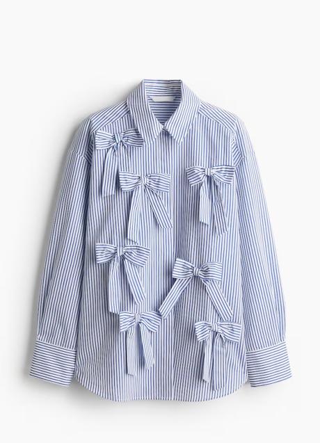 Camisa de rayas con lazos de H&M (39,99 euros)