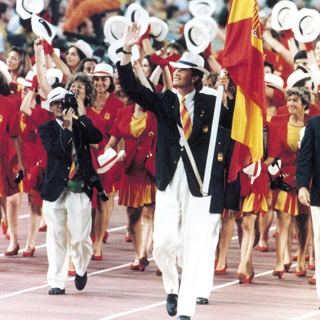 Felipe VI como abanderado en Barcelona 92.