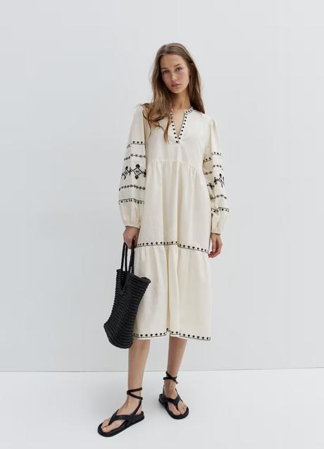 Vestido midi de H&M (59,99 euros)