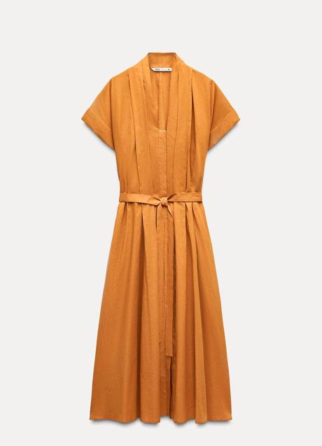 Vestido naranja de Zara (45,99 euros)