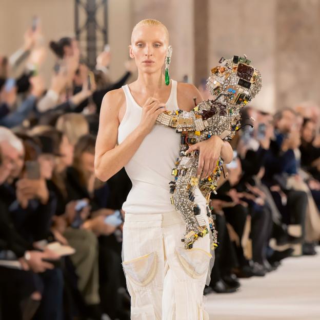 Desfile de Schiaparelli.