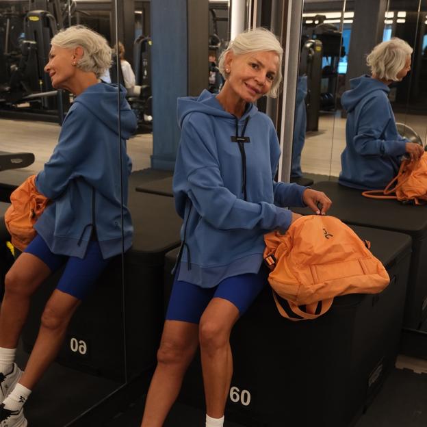 Mujer con ropa deportiva